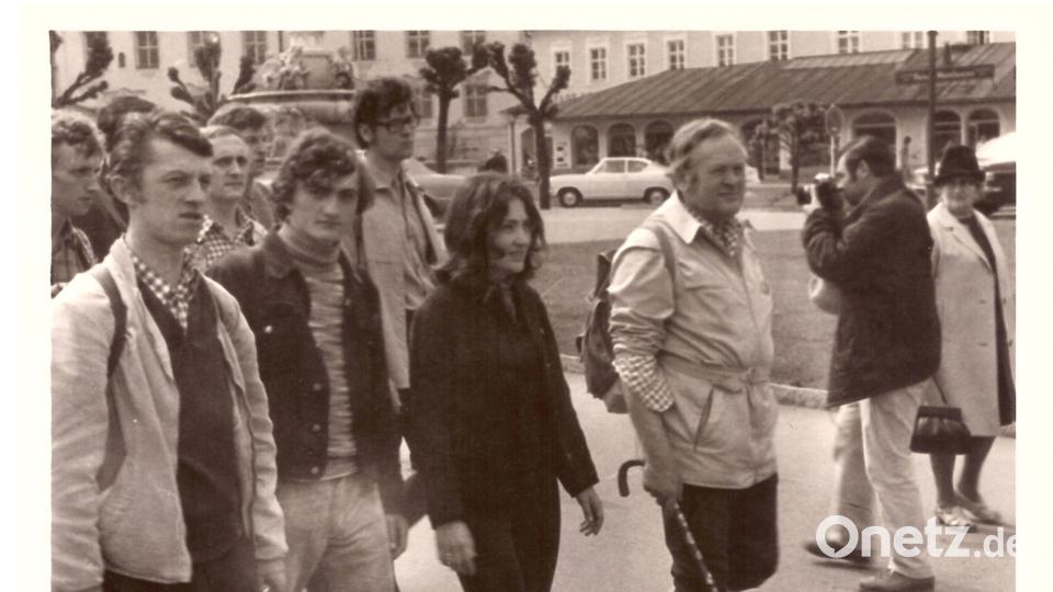 Unterwegs in Altötting: Hans Prechtl (Zweiter von links), Gertraud Pscherer (Zweite von rechts) und der ehemalige Mehlmeiseler Bürgermeister Richard Fischer (rechts). Mit im Bild: Dieter Würstl aus Brand (links). Archivbild: Gertraud Pscherer/exb