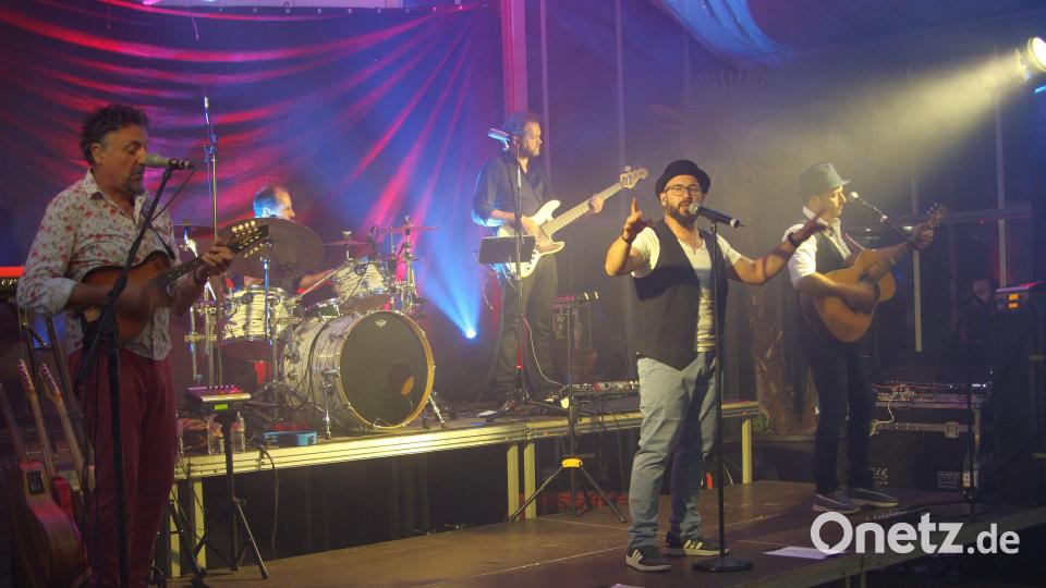 Eine tolle Show lieferten &quot;I Dolci Signori&quot; im &quot;Gwäxhaus&quot; in Güttern. Bild: wro