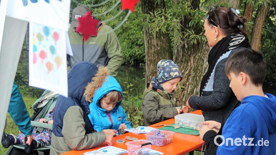 Auch für die Unterhaltung der kleineren Besucher war gesorgt. Bild: stg