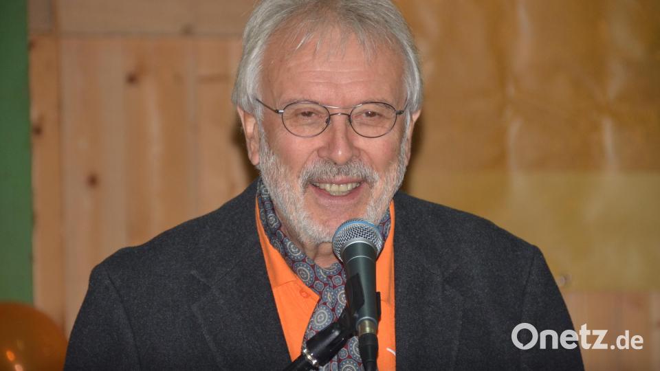 Der ehemalige Vorsitzende Hans Schmid beleuchtete in seiner Festrede die Geschichte der FWG. Bild: FWG Speichersdorf/exb