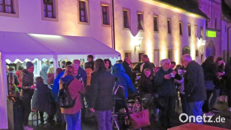 Regens Wagner Michelfeld hatte zur bunten Herbst-Serenade mit Musik und Lichterfest nach Kloster Michelfeld eingeladen. Bild: Regens Wagner/Matthias Flierl