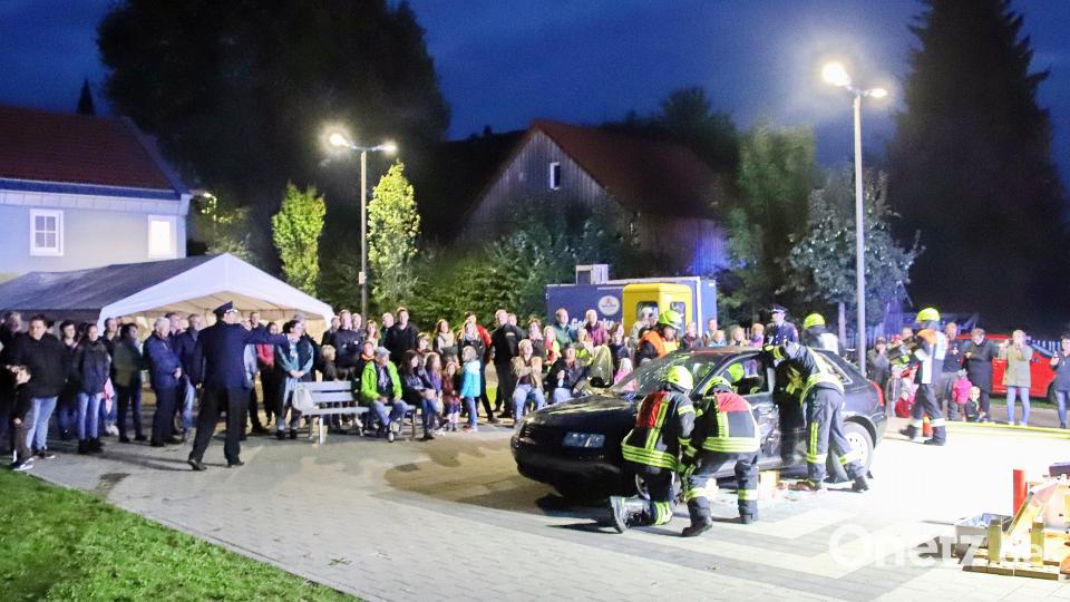 „Lange Nacht der Feuerwehr“ in Etzenricht Bild: war