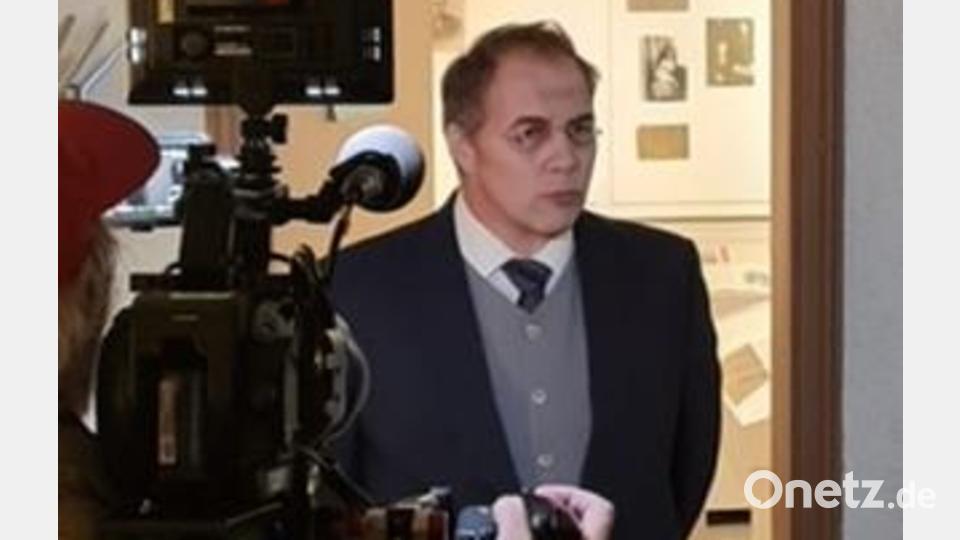 Nach dem Öffnen der Türe war die Kamera auf ihn gerichtet. Bild: Jochen Erhardt/exb