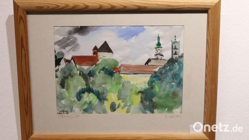 Wuttig ließ sich von seinen Reisen,, aber auch von seiner Heimatstadt inspirieren: Hier die Sulzbacher Skyline mit den beiden Kirchtürmen. Bild: cog