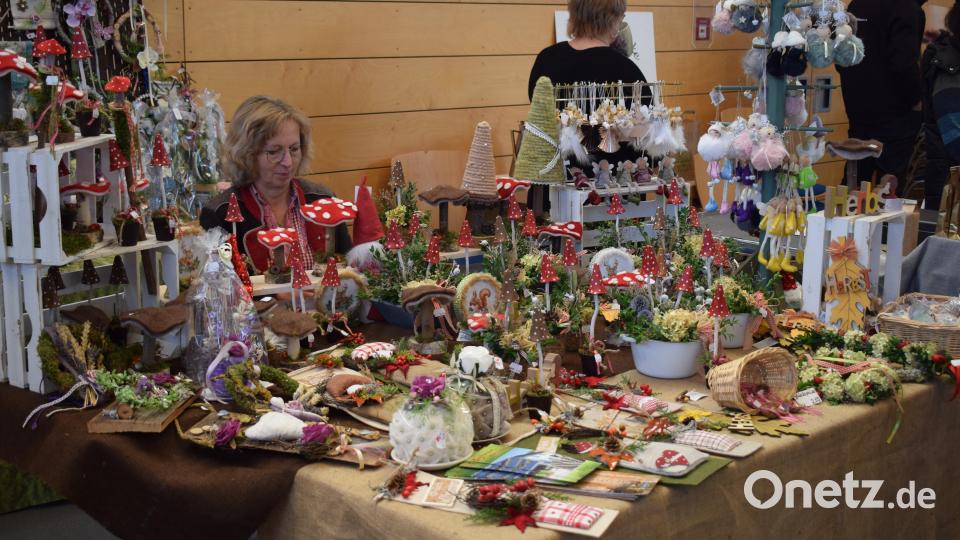 Auch das Kunsthandwerk fand seinen Platz. Bild: bnr