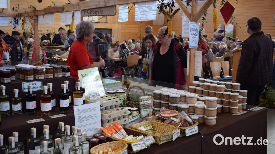 Da läuft jedem das Wasser im Mund zusammen: Den vielen Besuchern wurde eine breite Angebotspalette präsentiert. Bild: bnr