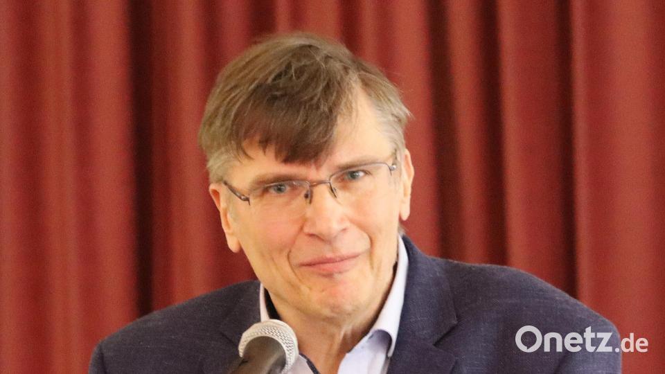 Kreisgeschäftsführer Gerhard Spies berichtete über die positive Entwicklung des VdK auf Kreisebene. Derzeit habe man 11.155 Mitglieder. Bild: mfh