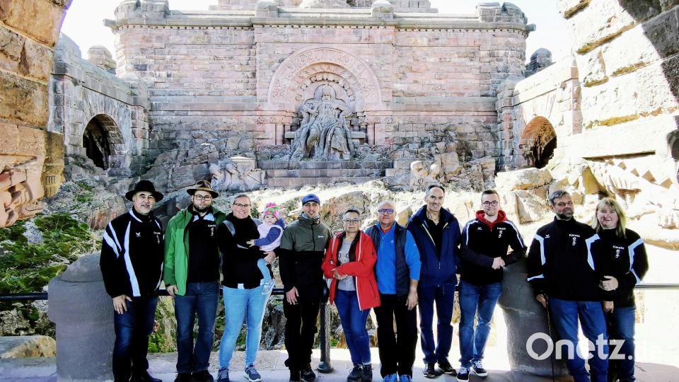 Begeisterte Karatekas aus dem Dojo Vohenstrauß fuhren nach Thüringen und absolvierten an zwei Tagen Trainingseinheiten und Gesellschaftspflege. Bild: dob