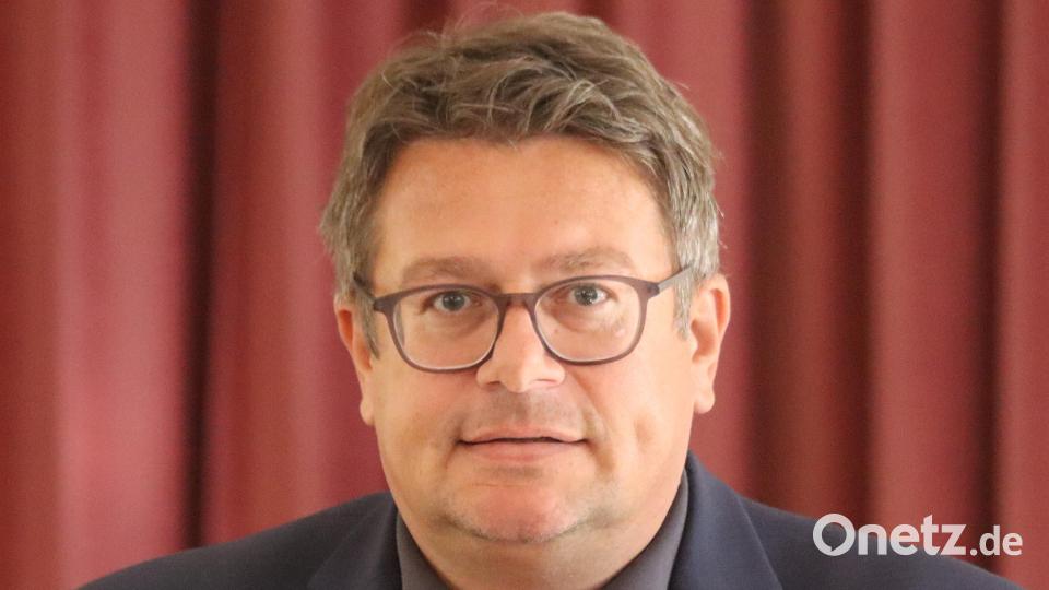 Der Bezirksvorsitzende Christian Eisenried verschwieg nicht, dass man die telefonische Erreichbarkeit der Geschäftsstelle nur durch eine Personalaufstockung dauerhaft erreichen könne. Bild: mfh