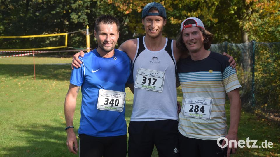 Hinter Alfred Schwabl (Mitte) belegen Adam Wight (rechts) und Markus Schreiner (links) die Plätze zwei und drei. Bild: fz