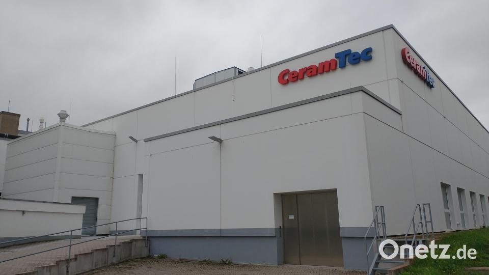 Ceramtec will in Marktredwitz weiter wachsen. Schon jetzt arbeiten hier mehr als 800 Beschäftigte. Bild: Pöhlmann/fph
