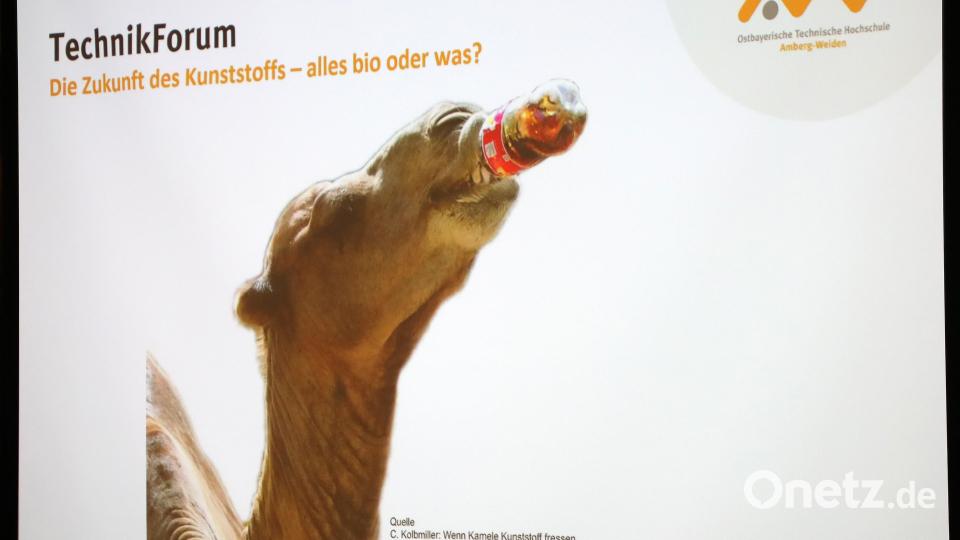 OTH Technik Forum: &quot;Die Zukunft des Kunststoffs- alles bio oder was?&quot; Bild: Wolfgang Steinbacher