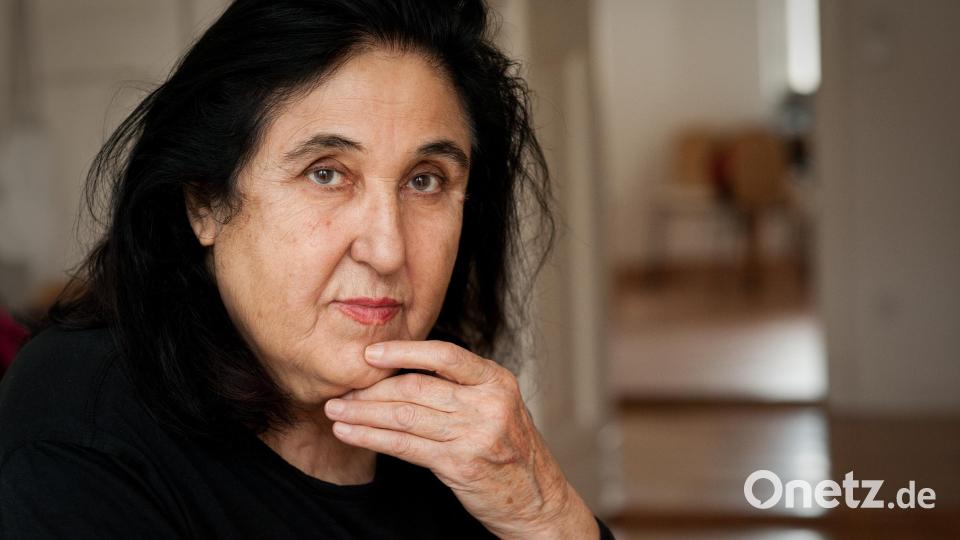 Schriftstellerin Emine Sevgi Özdamar Bild: Heike Steinweg/Suhrkamp Verlag/exb