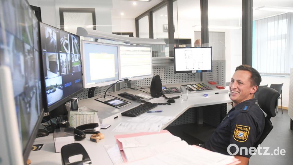 Der Eingangsbereich wird 24 Stunden, sieben Tage die Woche, videoüberwacht. Bild: Gabi Schönberger