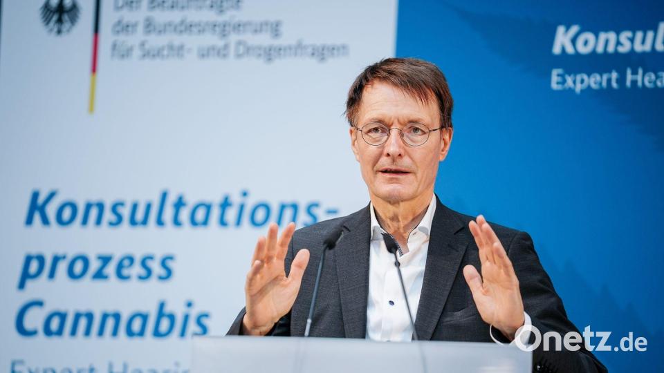 Bundesgesundheitsminister Karl Lauterbach (SPD) spricht über die geplante kontrollierte Abgabe von Cannabis an Erwachsene in Deutschland. Bild: Kay Nietfeld/dpa