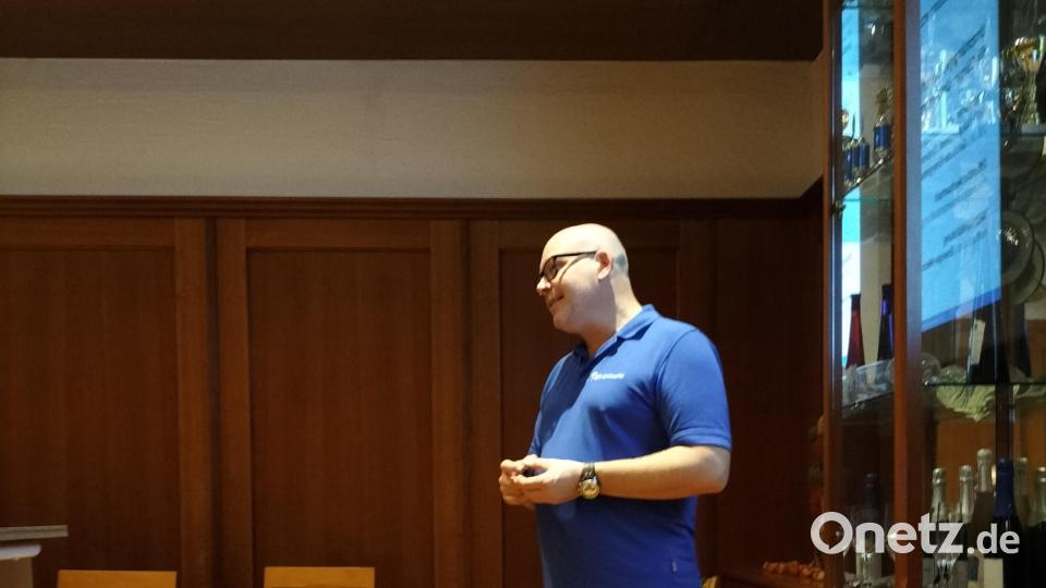 Mathias Rösch bei seinem Vortrag. Bild: Reinhard König/exb