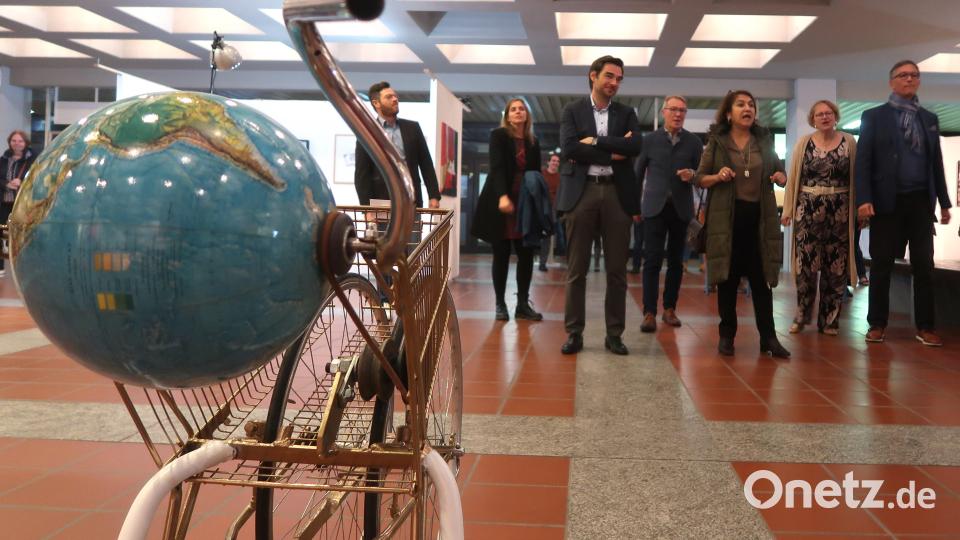 "Money makes the World go round" von Tone Schmid. Bild: Kunz