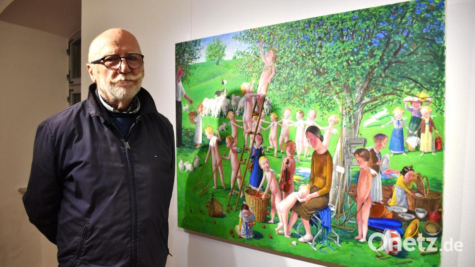 Jan Knap malt Geschichten von Jesus als Kind. Engel, Landschaften und Alltagsszenen begleiten diese Gemälde, die wie Bilderbuch-Bilder anmuten. Warum er sich dieser Malerei verschrieben hat, hängt mit der Lebensgeschichte des Künstlers aus dem tschechischen Plana zusammen. Bild: ubb