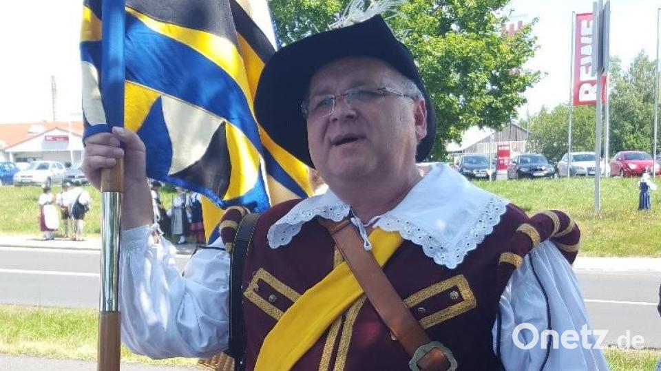 Die Uniform des Burgfähnleins schien Manfred Reiß regelrecht &quot;auf den Leib&quot; geschneidert worden zu sein. Bild: bey