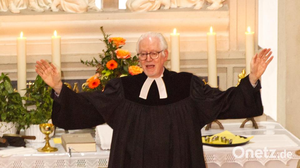 Beim Reformationstag in der evangelischen Kirchengemeinde Erbendorf predigte der ehemalige Erbendorfer Vikar und ehemalige Diakoniepräsident Michael Bammessel. Bild: njn