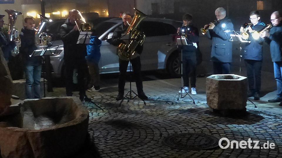 Bläser der Musikkapelle Dießfurt. Bild: lgc