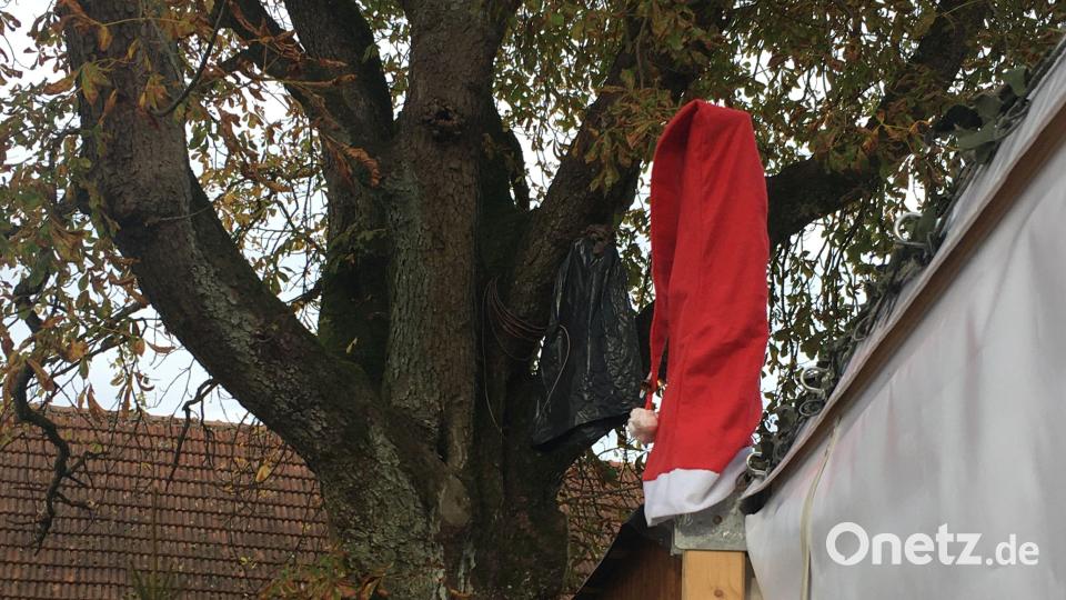 Vorbote des Nikolaus: Seine Kopfbedeckung. Bild: ihl