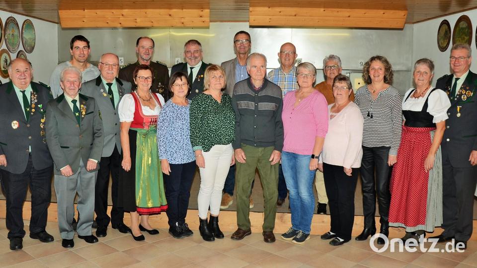Die geehrten Mitglieder des Bruderbunds Niederricht-Fromberg. Bild: ker