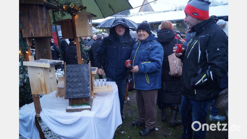 Der Spezialist für Vogelhaus Bauten aller Art ist in Weihern der Schwarzbauer Gegs. Bild: slh