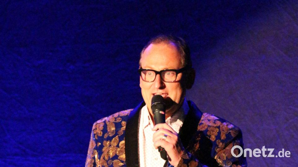 Auch als Sänger ist Volker Heißmann mittlerweile sehr bekannt. Sein herrlich weicher Bariton passte sowohl zu den Liedern von Peter Alexander als auch von Frank Sinatra. Bild: rpp