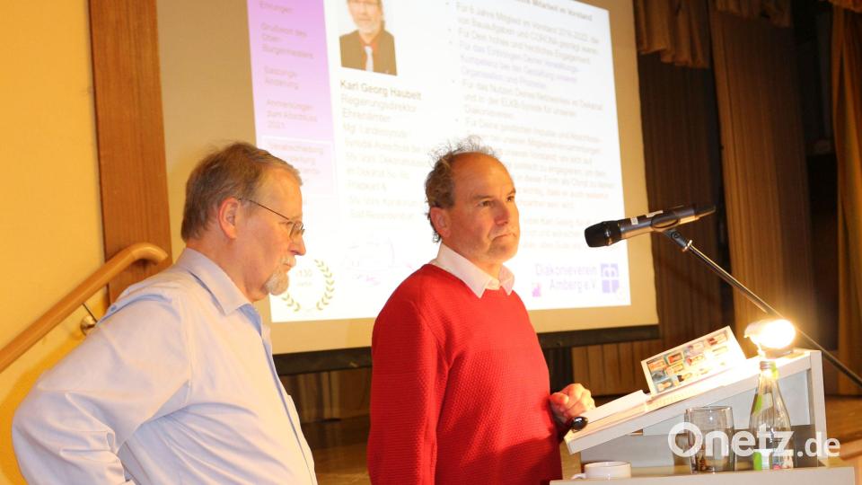 Bei der Mitgliederversammlung wurde Karl Georg Haubelt (links) verabschiedet. Bild: Uwe Kümmeth/exb