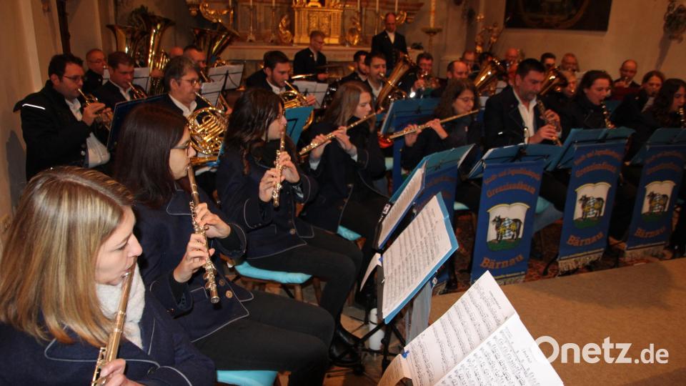 Imposanten Klang boten die &quot;Grenzlandbuam&quot; beim Adventskonzert. Bild: kro