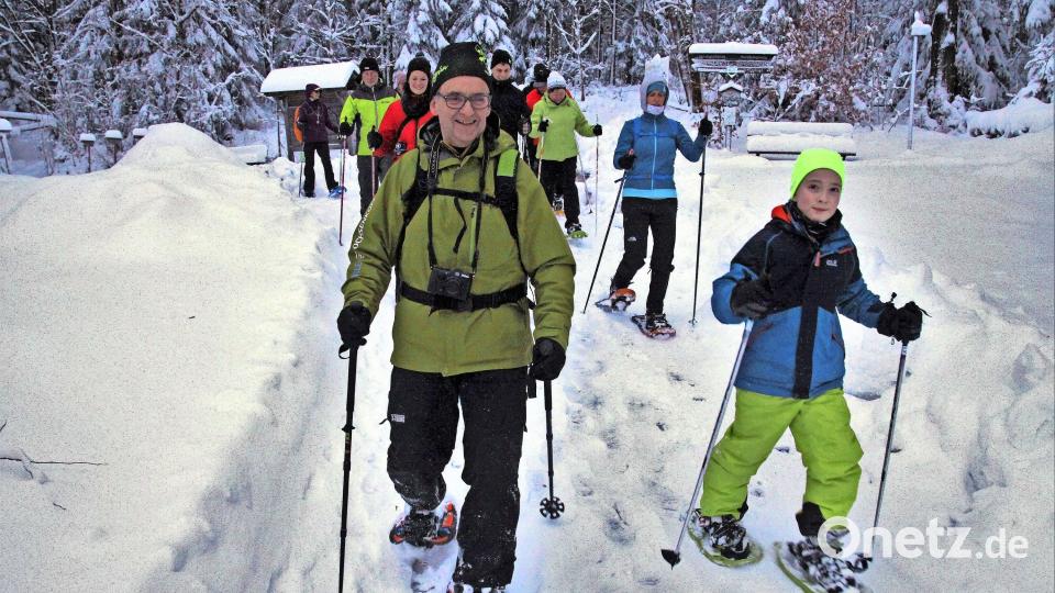 Auf Schneeschuhen durchs verschneite Fichtelgebirge: Die Deutschen Winterwandertage am Ochsenkopf im Jahr 2018 sind noch in sehr guter Erinnerung. Archivbild: Moritz Kircher/fph
