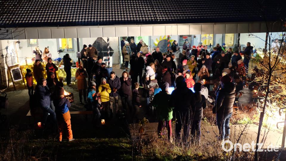 Ein munteres Treiben gibt es beim Nikolausmarkt des Etzenrichter Kindergartens. Bild: wlr