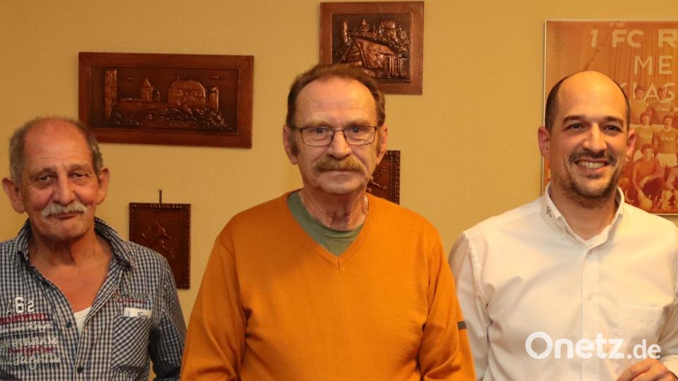 Die Geehrten (von links: Peter Gradl, Hans Schötz und Jochen Lehr. Bild: mrr