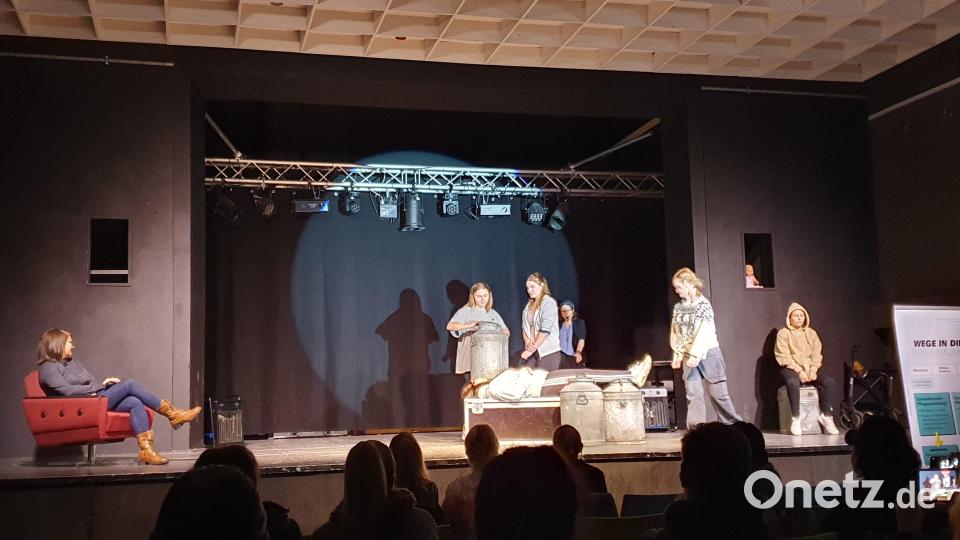 Theater &quot;Herzwerker&quot;. Bild: Florian Graf/exb