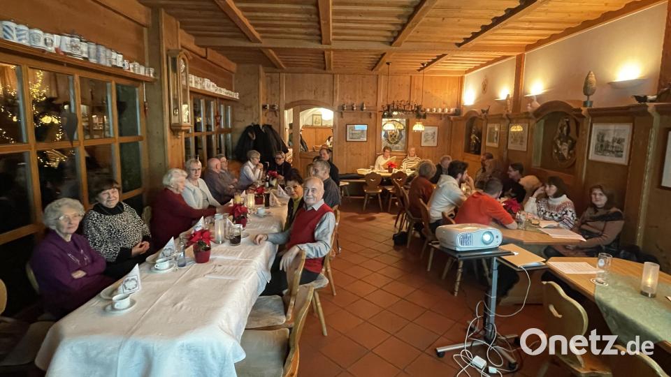 Mitglieder des Obst- und Gartenbauvereins Waldsassen beendeten im Gasthaus Prinzregent Luitpold das Jubiläumsjahr. Bild: Klaus Schuster/exb