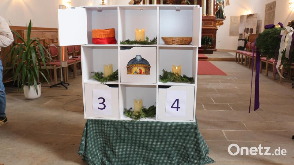 Adventsregal in Neustadt am Kulm Bild: rpp