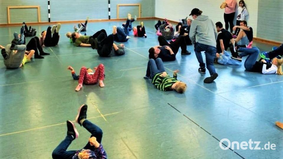 Auch so macht das Warten aufs Christkind Spaß. Bild: jml