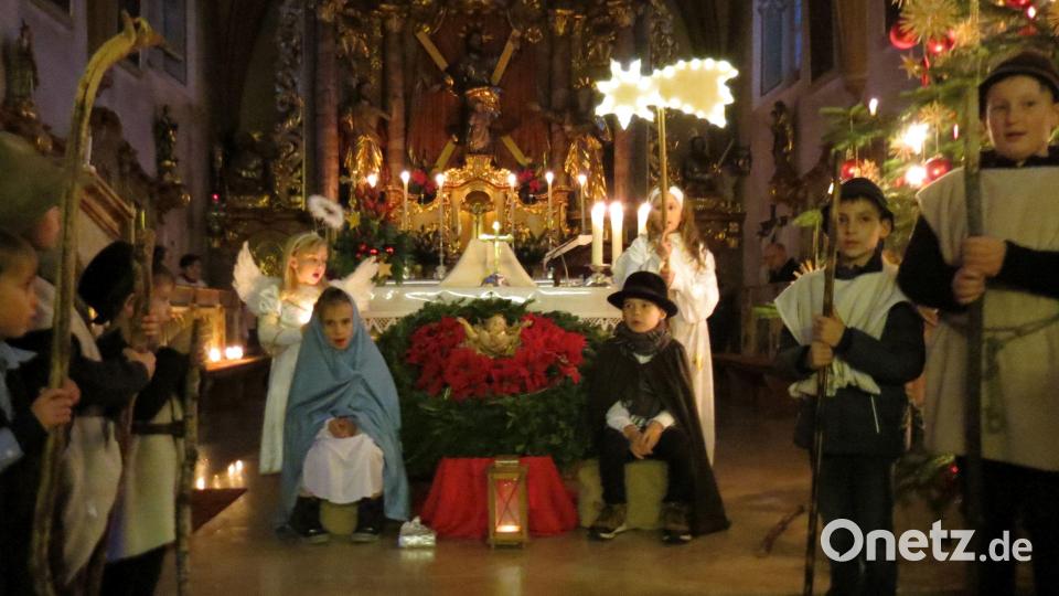 Ein klassisches Krippenspiel führten Kinder in Altendorf auf. Bild: tja
