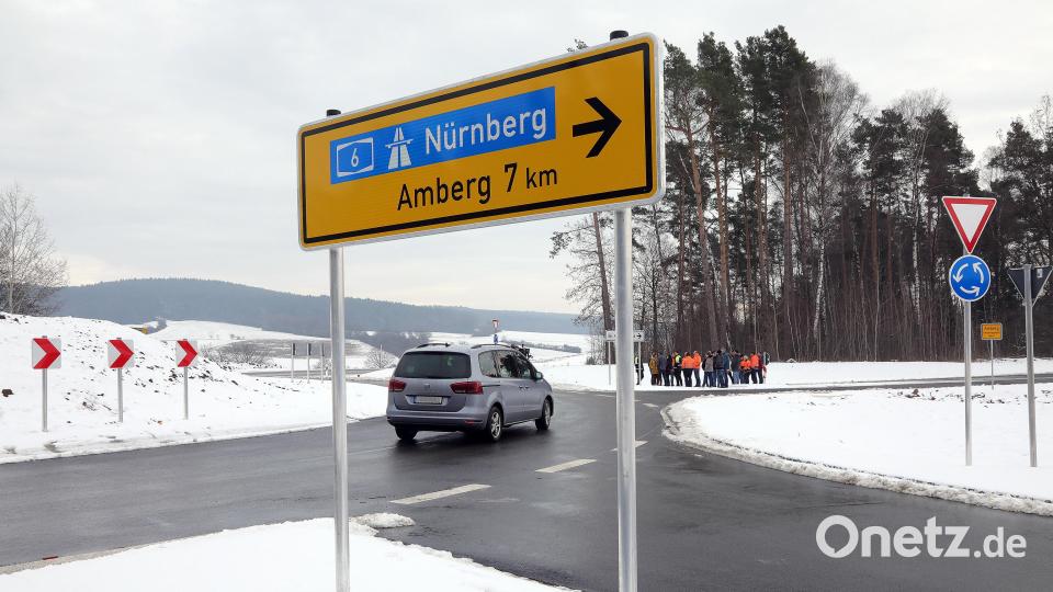 Verkehrsfreigabe Kreisverkehr bei Immenstetten. Bild: Wolfgang Steinbacher