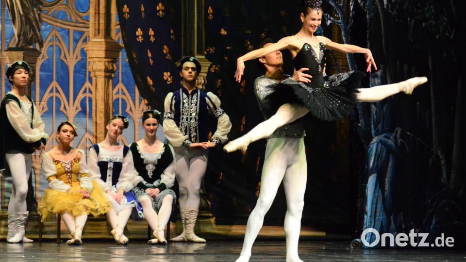 Eine rauschende Ballnacht mit Odile am Hofe des Prinzen. Bild: Kunz