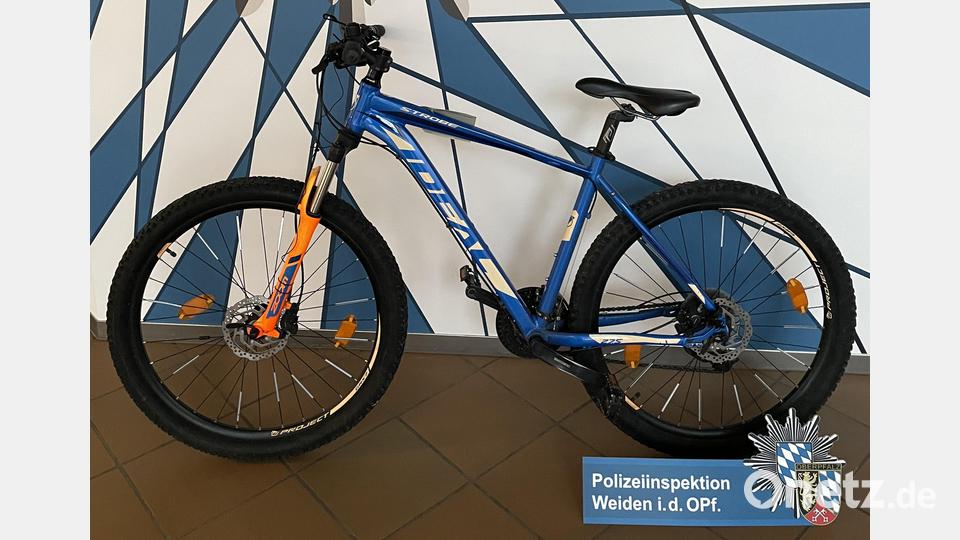 Wem gehört dieses blau-orange Mountainbike der Marke Ideal / Strobe? Bild: PI Weiden
