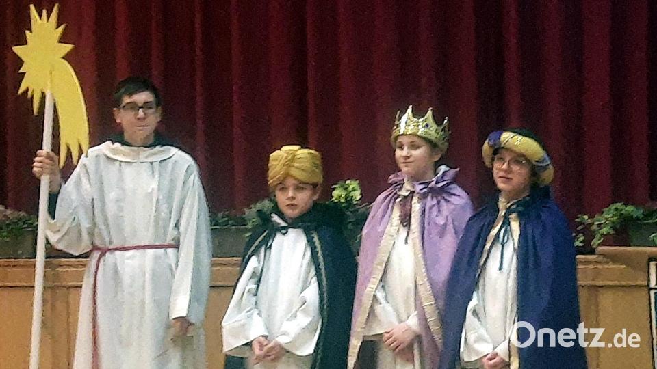 Die Sternsinger sind beim Neujahrsempfang stets willkommene Gäste. Bild: ld