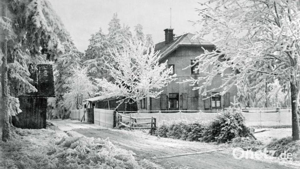 Vor 90 Jahren war am Waldhaus Mehlmeisel alles voller Schnee. Bild: Gregor Schöner