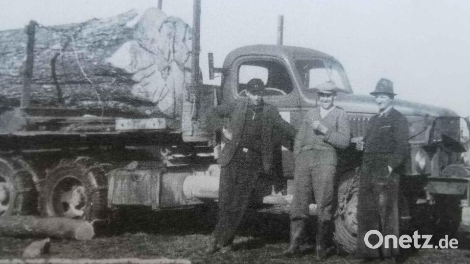 Im August stand das Langholzfahrzeug vom &quot;Koiserschnainder&quot; im Fokus. Repro: gz