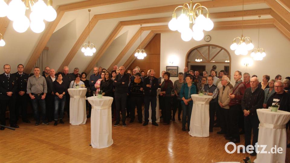 Mehr als 100 Gäste waren der Einladung zum Neujahrsempfang der Gemeinde Ebnath gefolgt. Bild: soj