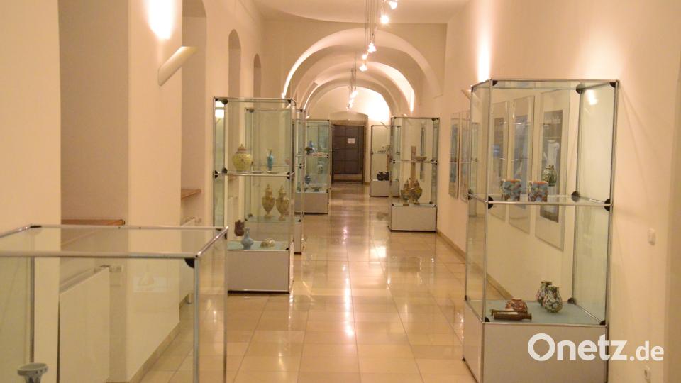 Der Wandelgang im Erdgeschoss des Keramikmuseums soll im Rahmen des Refreshment-Programms zur Lounge umgestaltet werden, mit Blick auf den barocken Innenhof. Bild: Kunz