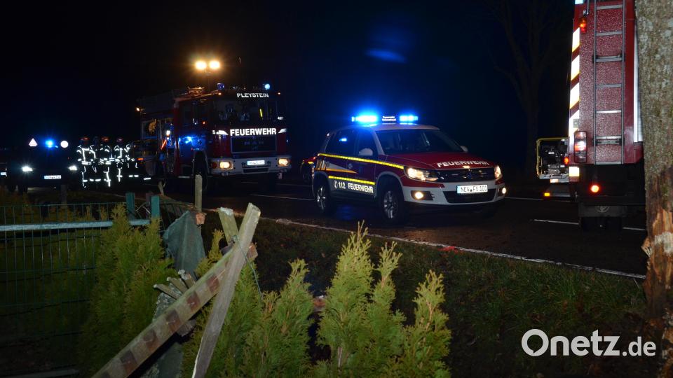 Beim Unfall an der Galgenberg-Siedlung verletzte sich ein 60-jähriger Autofahrer in der Nacht auf Samstag sehr schwer. Bild: dob