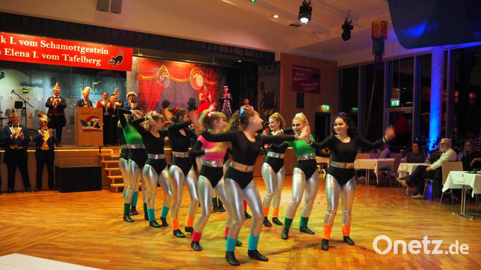 Der Showtanz unter dem Motto „80er Jahre“ beeindruckte das Publikum. Bild: krb