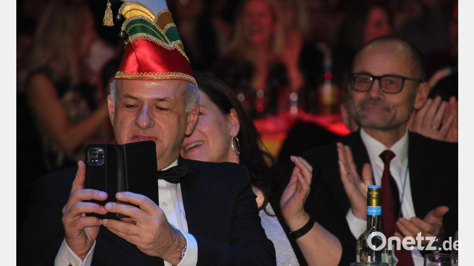 Landrat Roland Grillmeier hielt vieles mit seiner Handykamera fest. Bild: kro